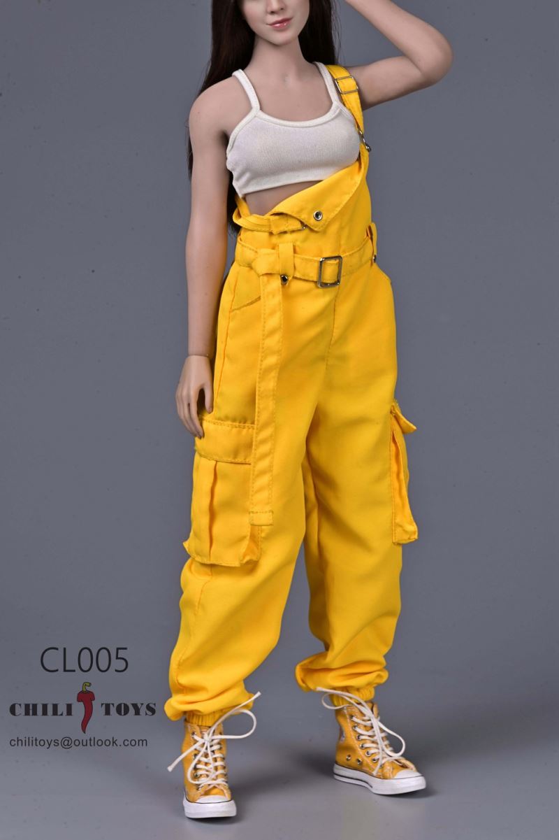 Female casual suit 1/6