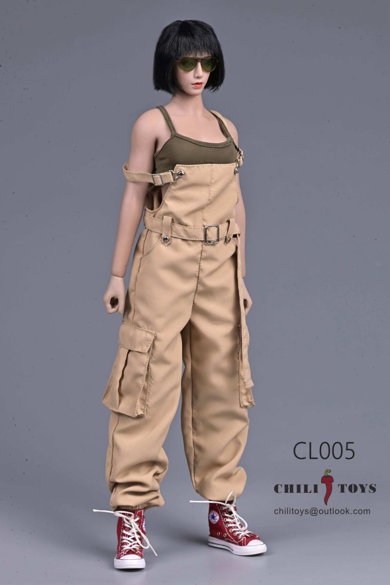 Female casual suit 1/6