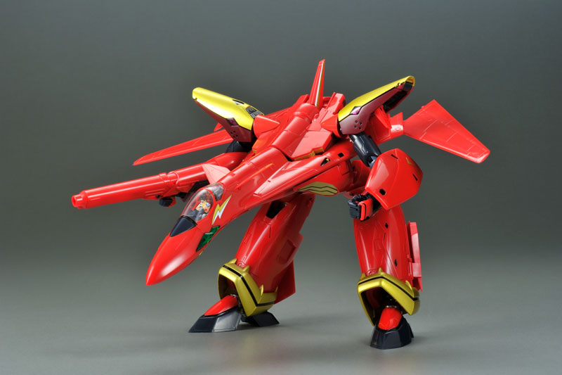 Macross 7 1/60 Kanzen Henkei VF-19 Kai Nekki Basara Special with Sound Booster