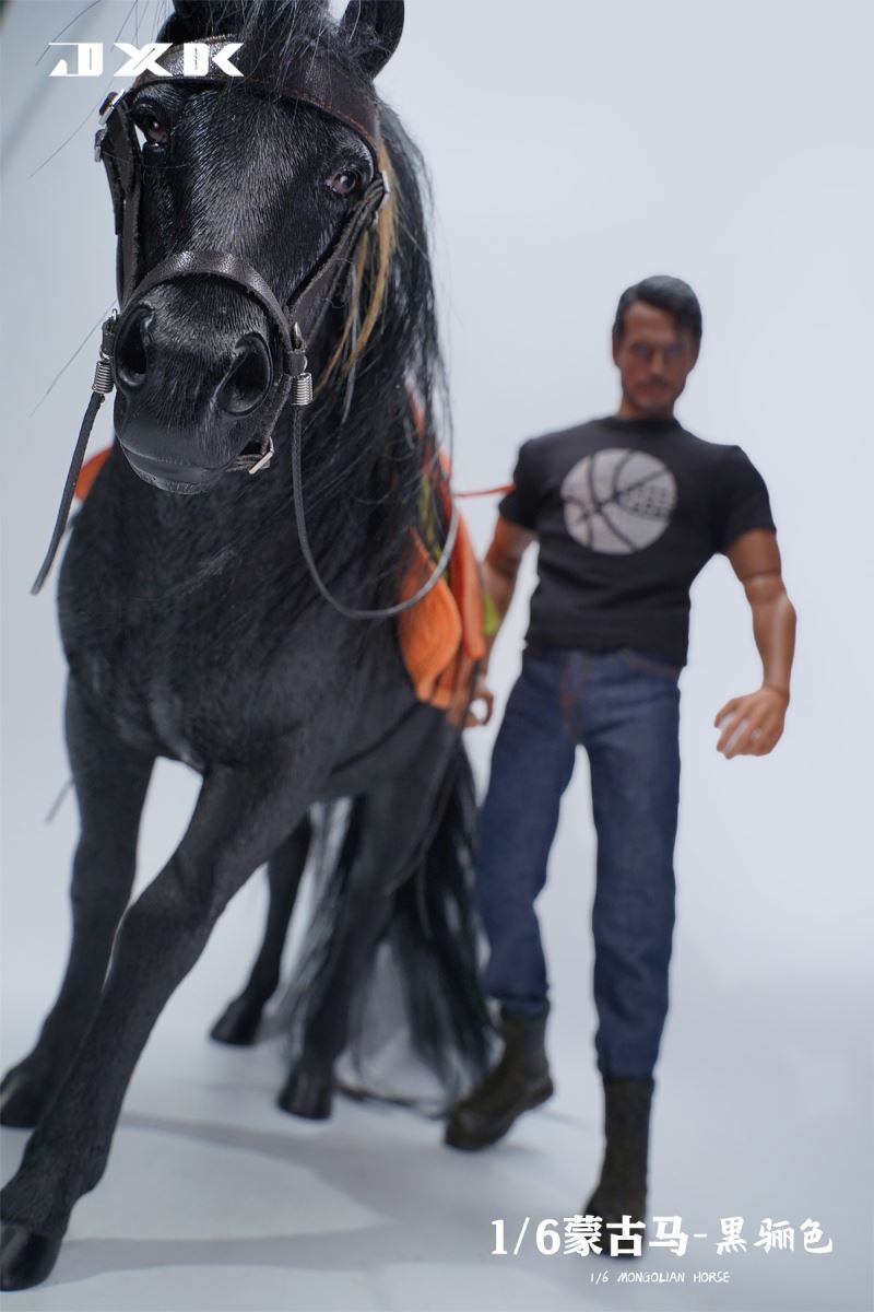 Mongolian Horse 1/6