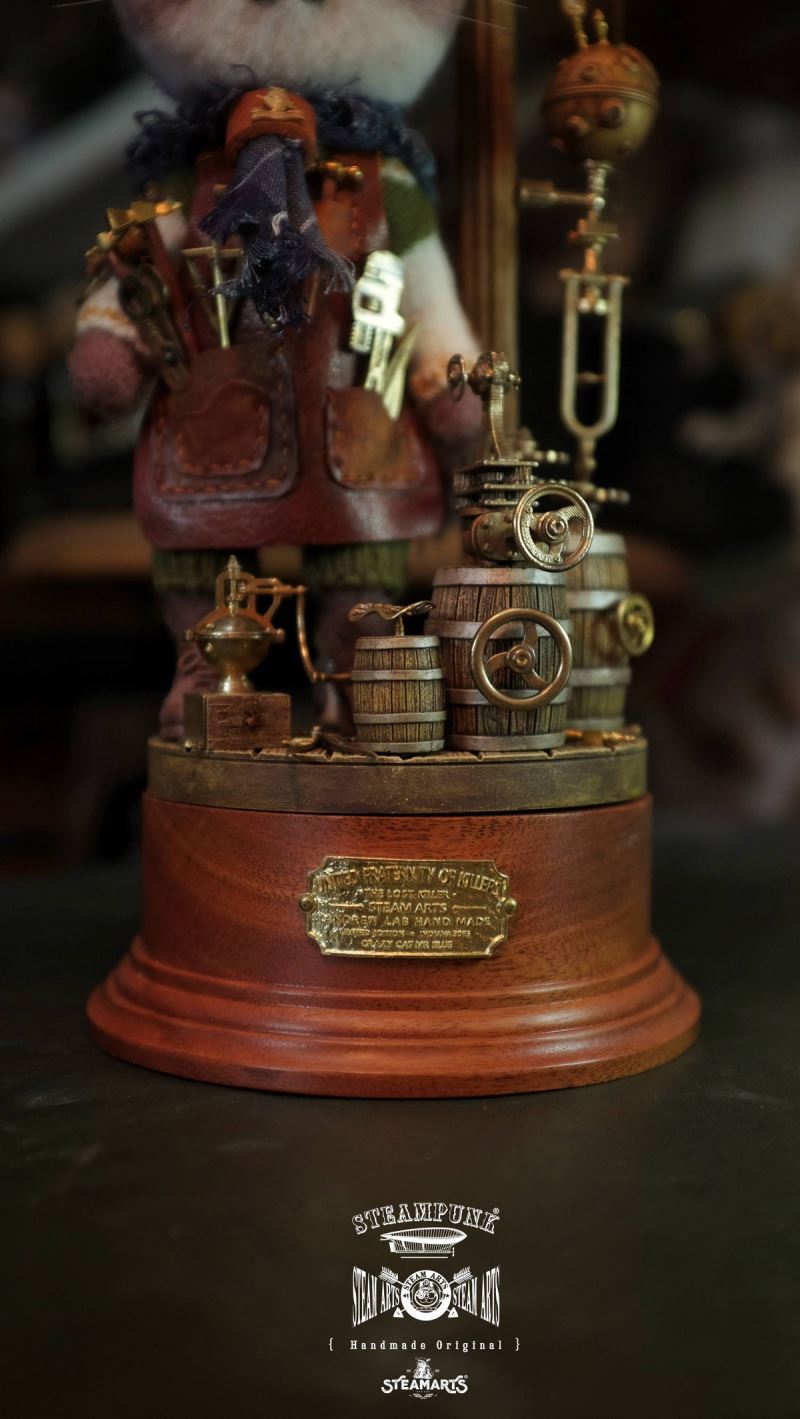 Mechanic No. 2 MR.BLUE Wool Felt Handmade