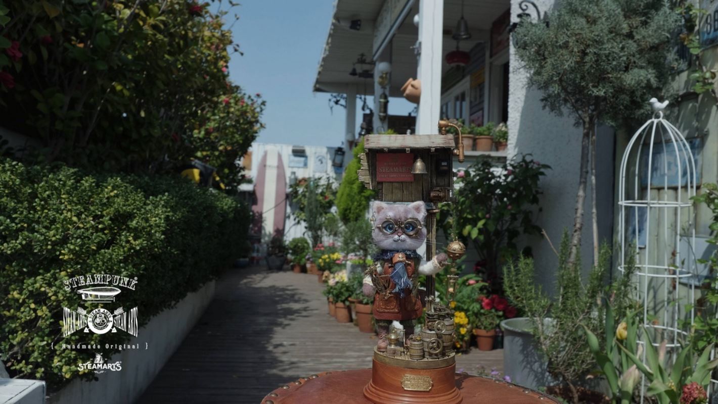 Mechanic No. 2 MR.BLUE Wool Felt Handmade