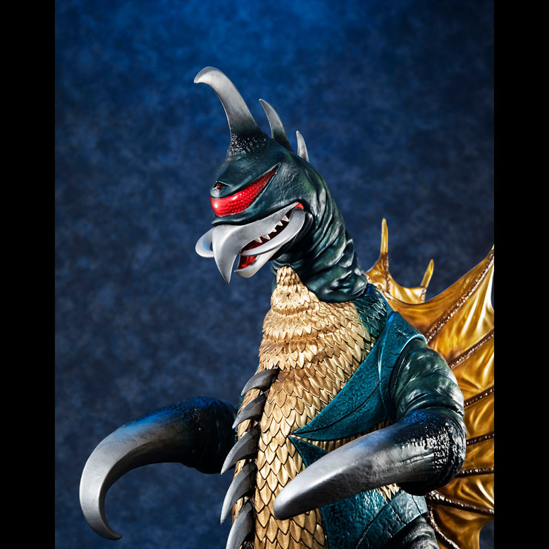 UA Monsters Godzilla vs. Gigan Gigan (1972)