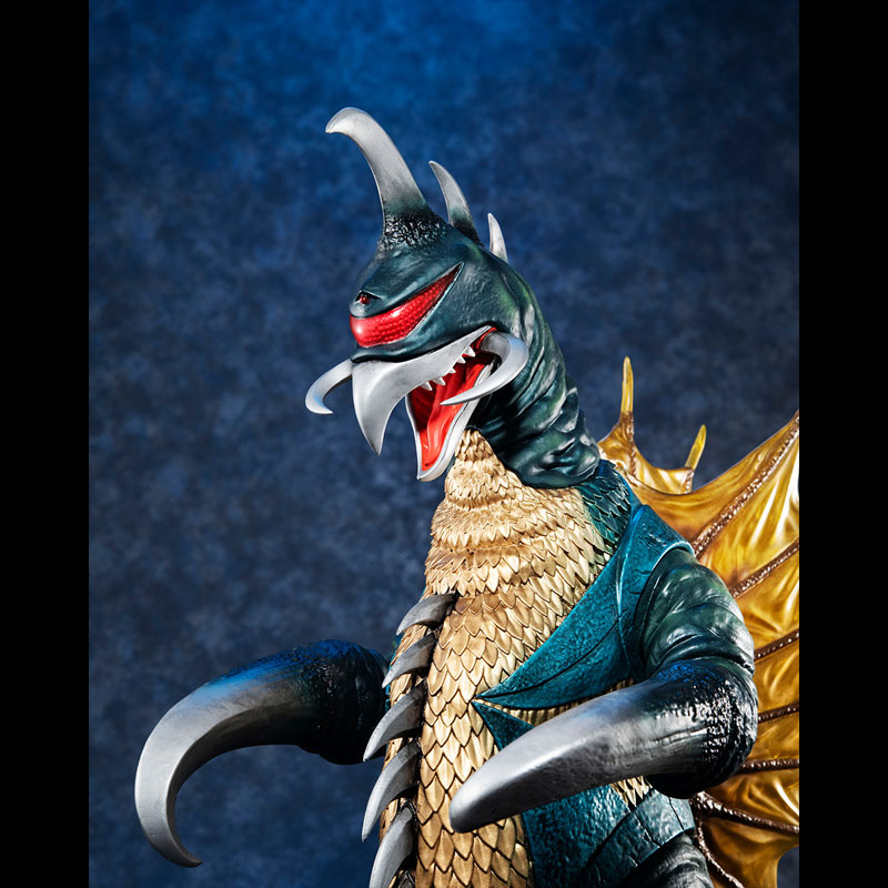 UA Monsters Godzilla vs. Gigan Gigan (1972)