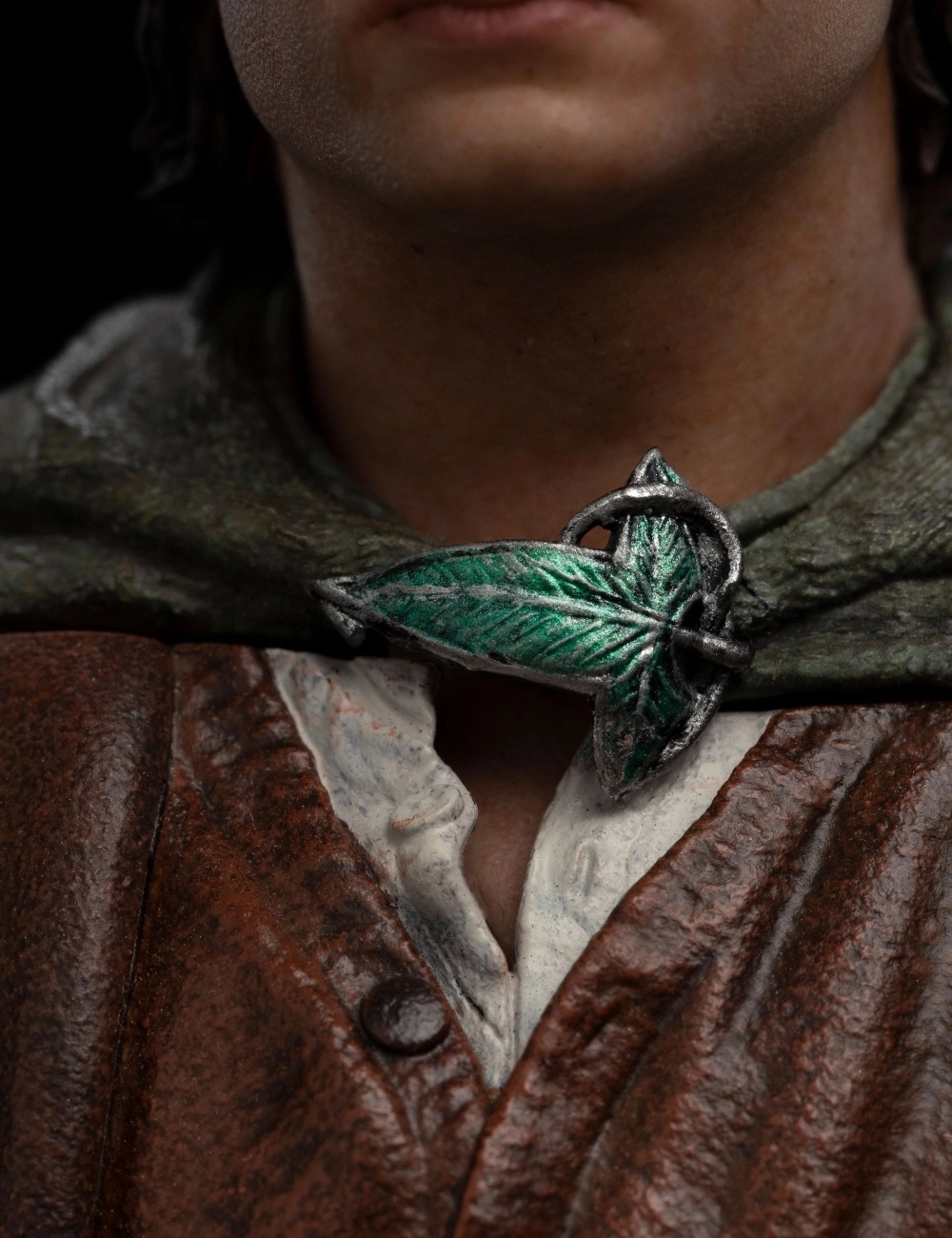 Frodo Baggins, Ringbearer Classic Series - The Lord of the Rings