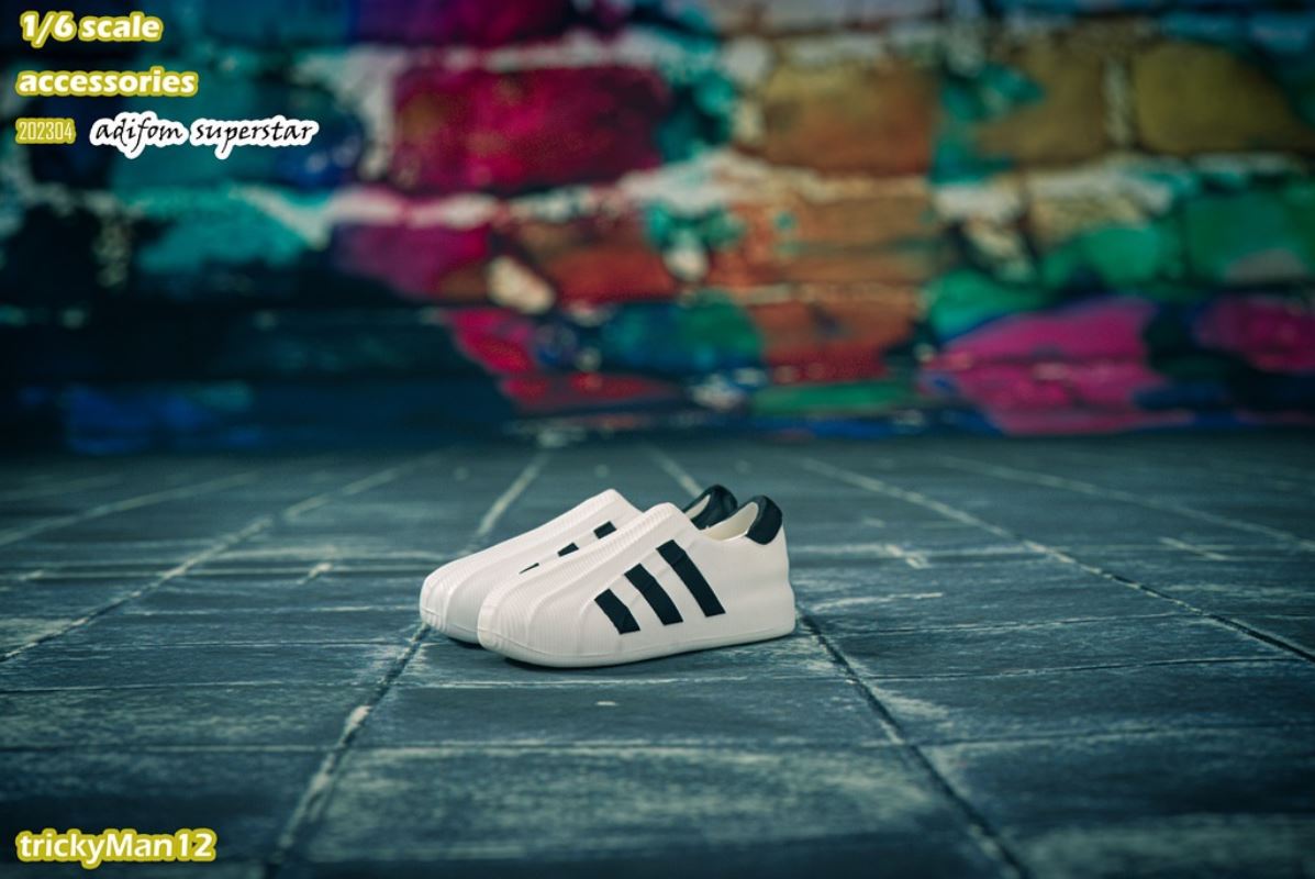 Vinyl Sneakers adifom superstar