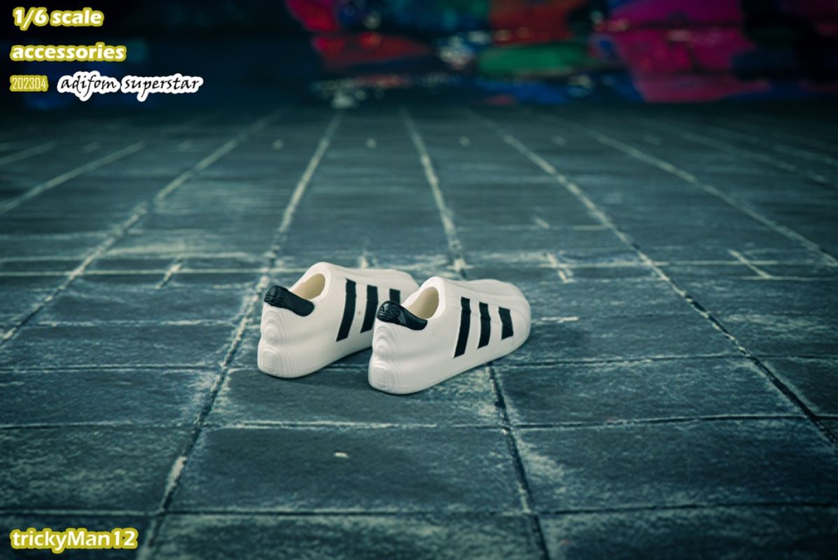 Vinyl Sneakers adifom superstar