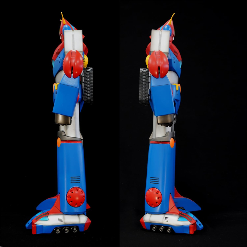 Chodenji Robo Combattler V Mega Sofubi Kit