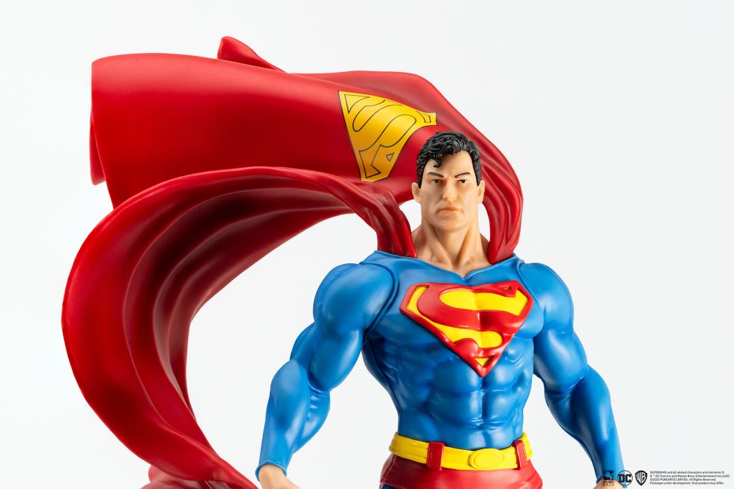 SUPERMAN CLASSIC VERSION (PX EXCLUSIVE)