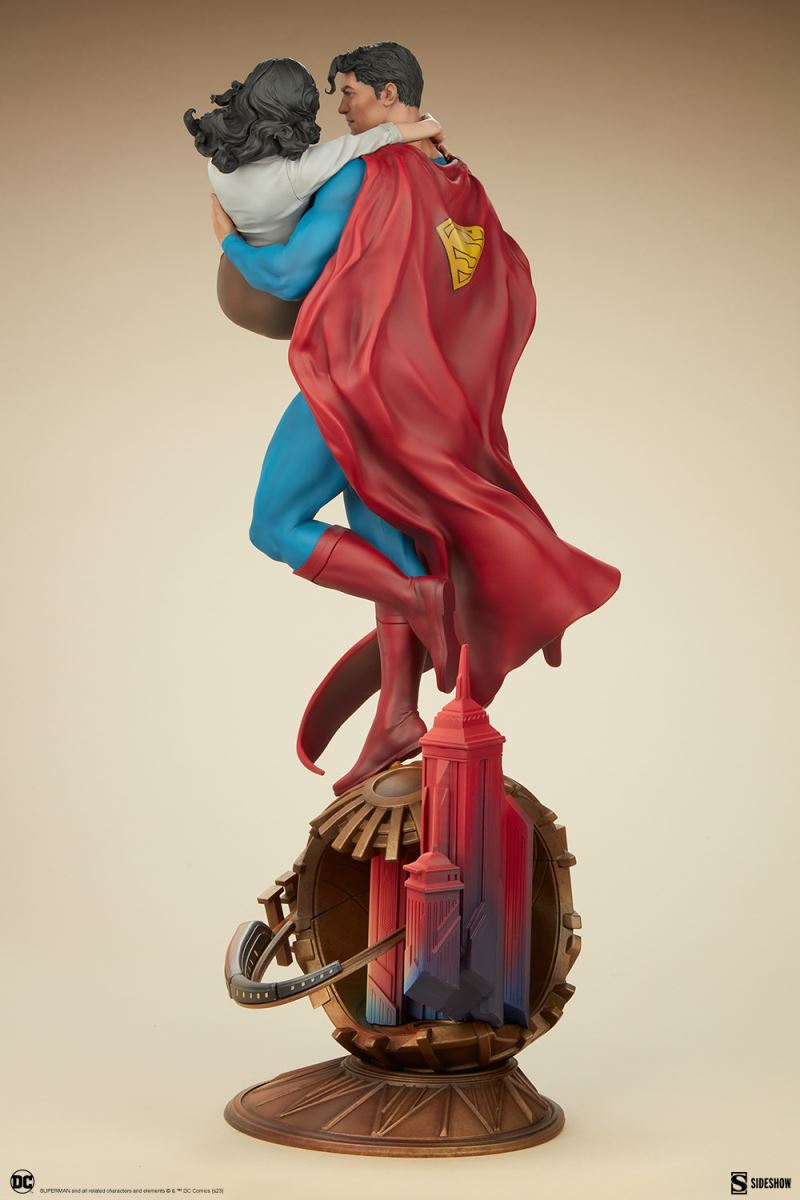 SUPERMAN AND LOIS LANE
