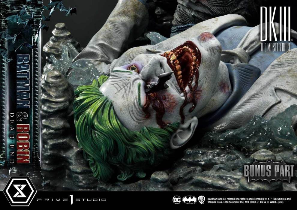 Batman Dark Knight III The Master Race (Comics) Batman & Robin Dead End Ultimate Version