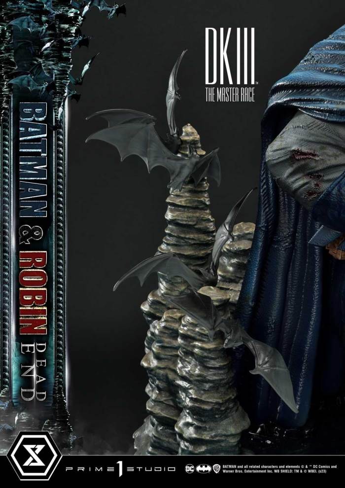 Batman Dark Knight III The Master Race (Comics) Batman & Robin Dead End Ultimate Version