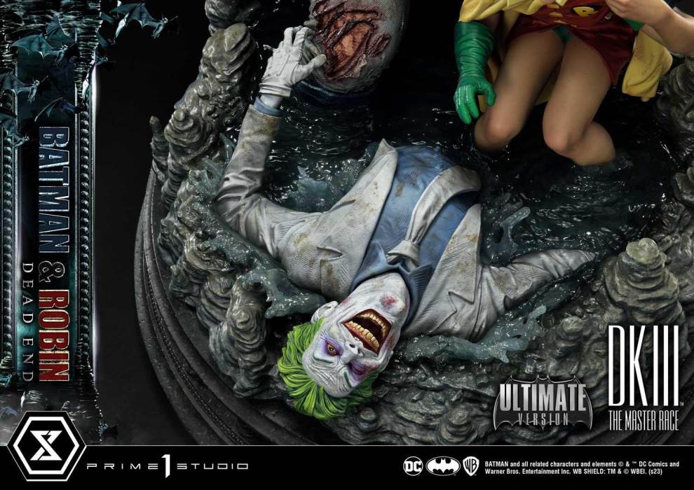 Batman Dark Knight III The Master Race (Comics) Batman & Robin Dead End Ultimate Version
