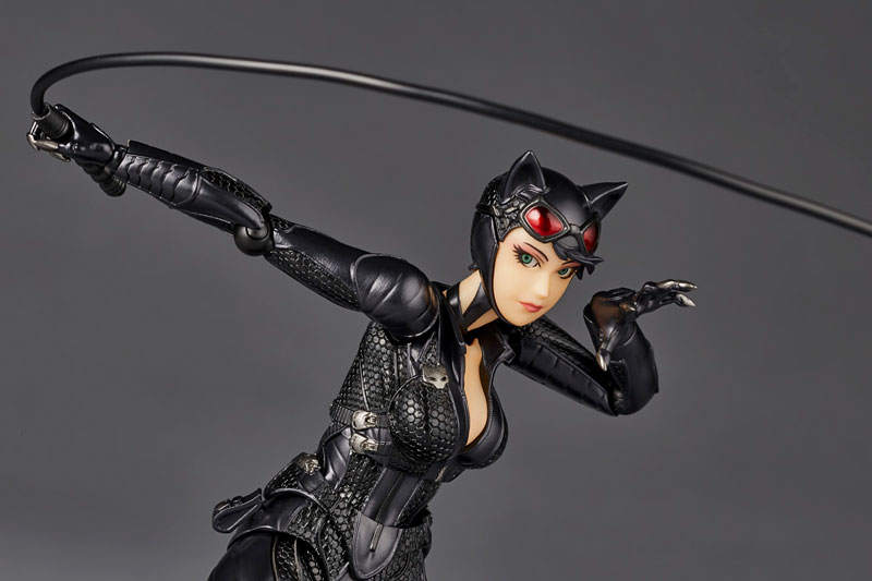 Revoltech Amazing Yamaguchi Catwoman