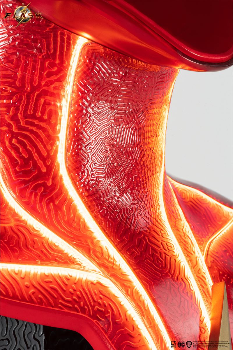 THE FLASH COWL
