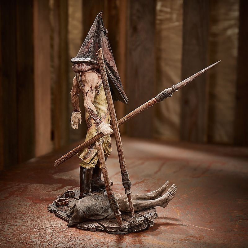 RED PYRAMID THING