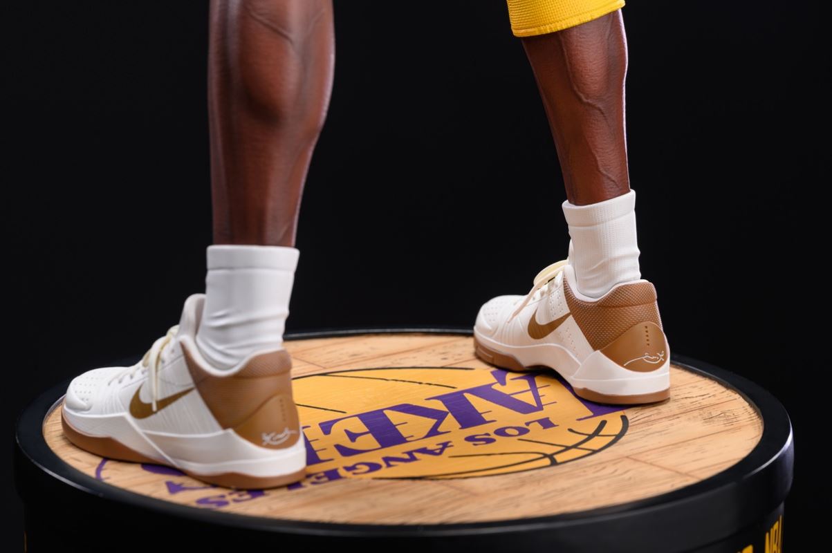 Kobe Bryant 1/4