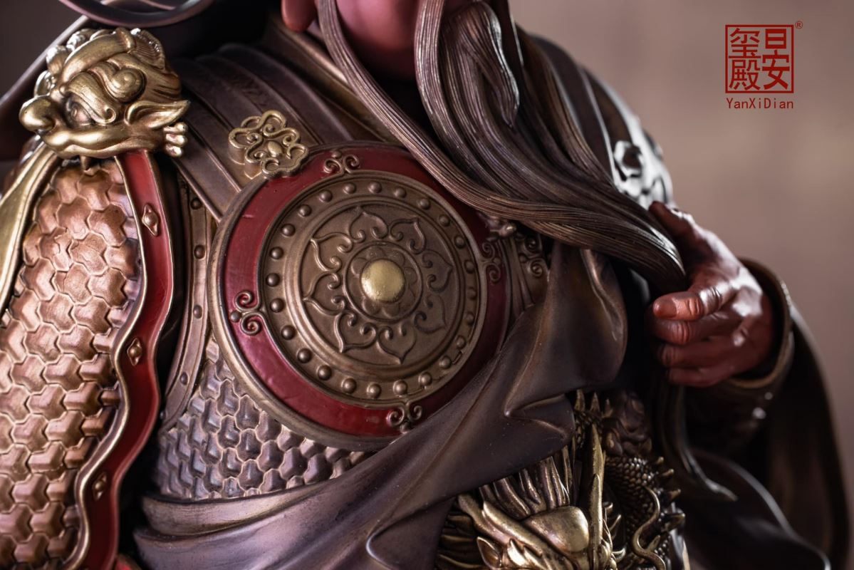 Guan Yu Statue