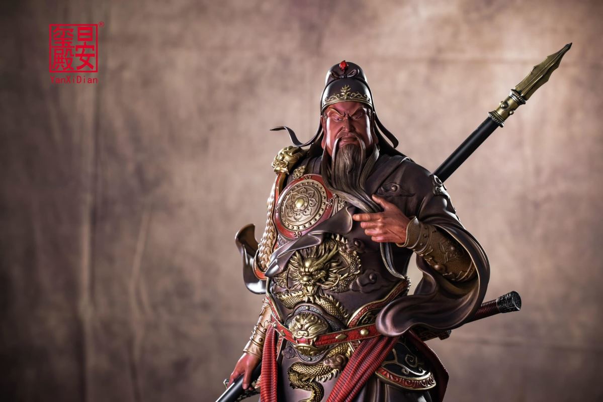 Guan Yu Statue