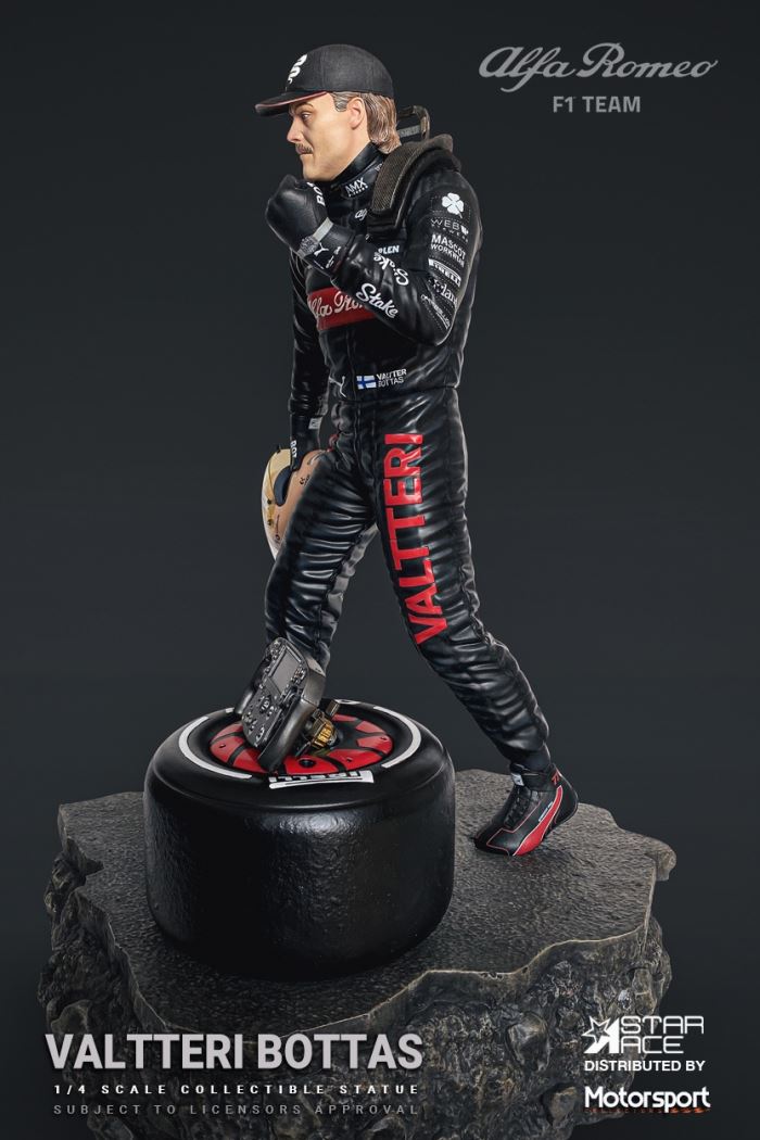 F1 racing driver Zhou Guanyu / Valtteri / Bottas