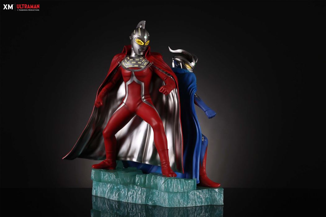 Ultraseven and Ultraman Zero