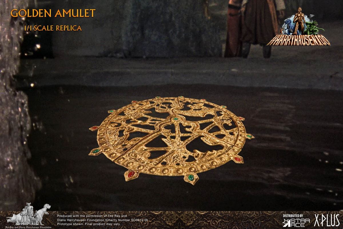 Ray Harryhausen Prop Replica - Gold Amulet 1/1