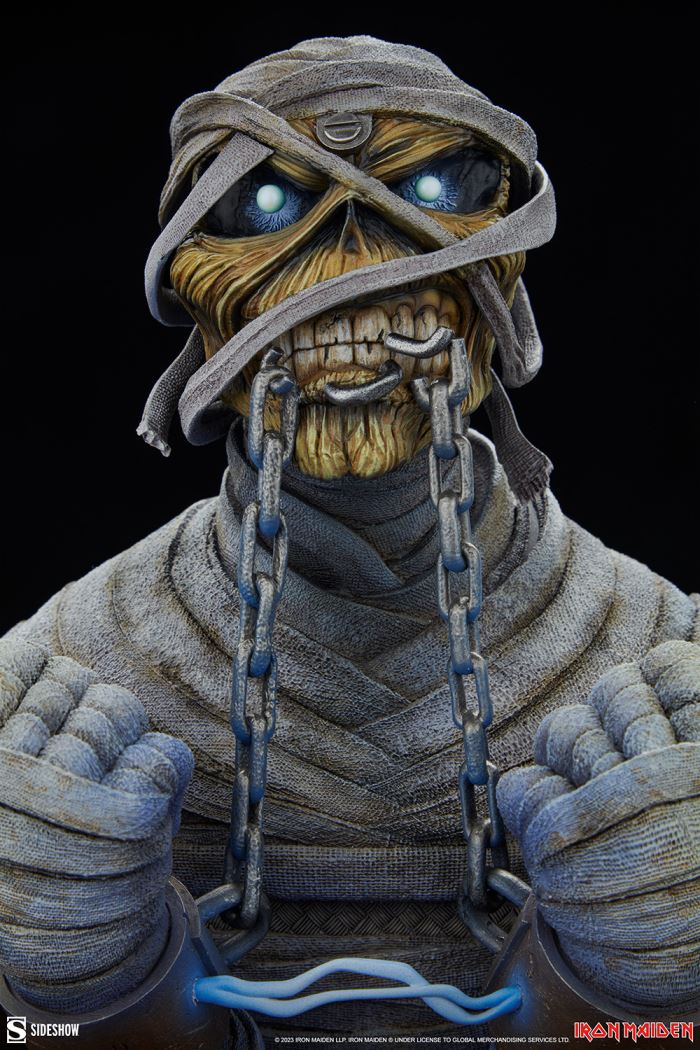 IRON MAIDEN: POWERSLAVE EDDIE