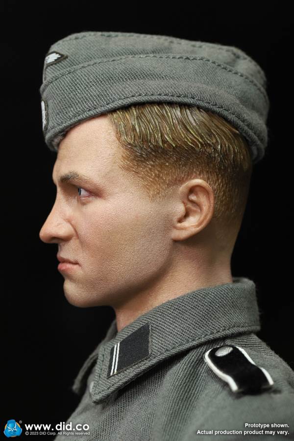 World War II German 12th Armored Division MG42 Machine Gunner Otto 1/6
