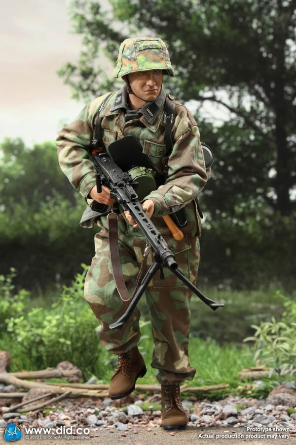 World War II German 12th Armored Division MG42 Machine Gunner Otto 1/6