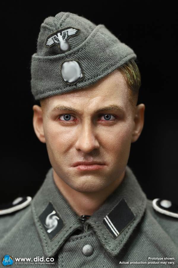 World War II German 12th Armored Division MG42 Machine Gunner Otto 1/6