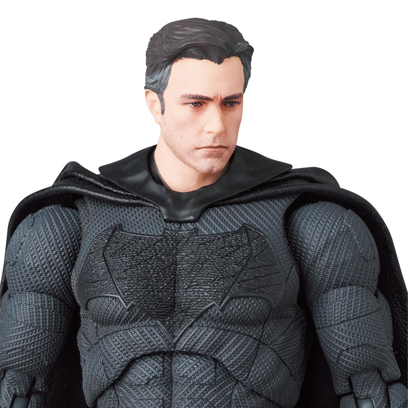 MAFEX No.222 MAFEX BATMAN (ZACK SNYDER'S JUSTICE LEAGUE Ver.)