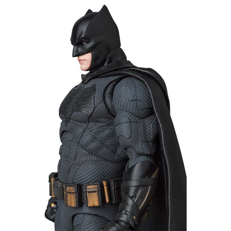 MAFEX No.222 MAFEX BATMAN (ZACK SNYDER'S JUSTICE LEAGUE Ver.)