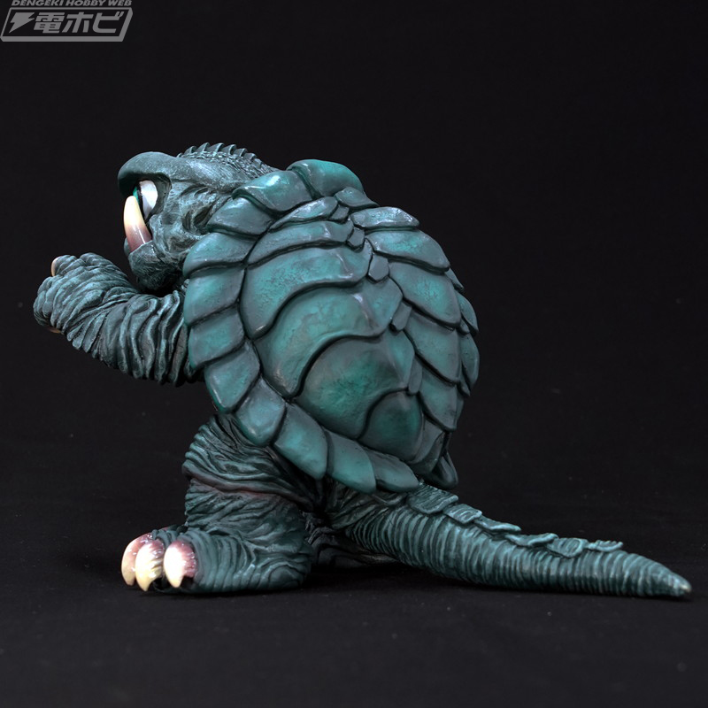 Deformed Gamera 1/250 soft vinyl kit reprint
