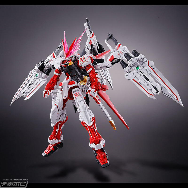 MG 1/100 Gundam Astray Red Dragon