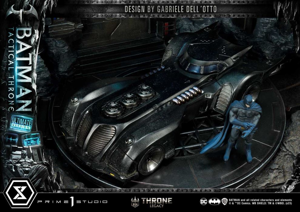 Batman Tactical Throne Ultimate Version