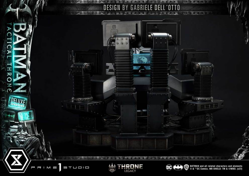 Batman Tactical Throne DX Version