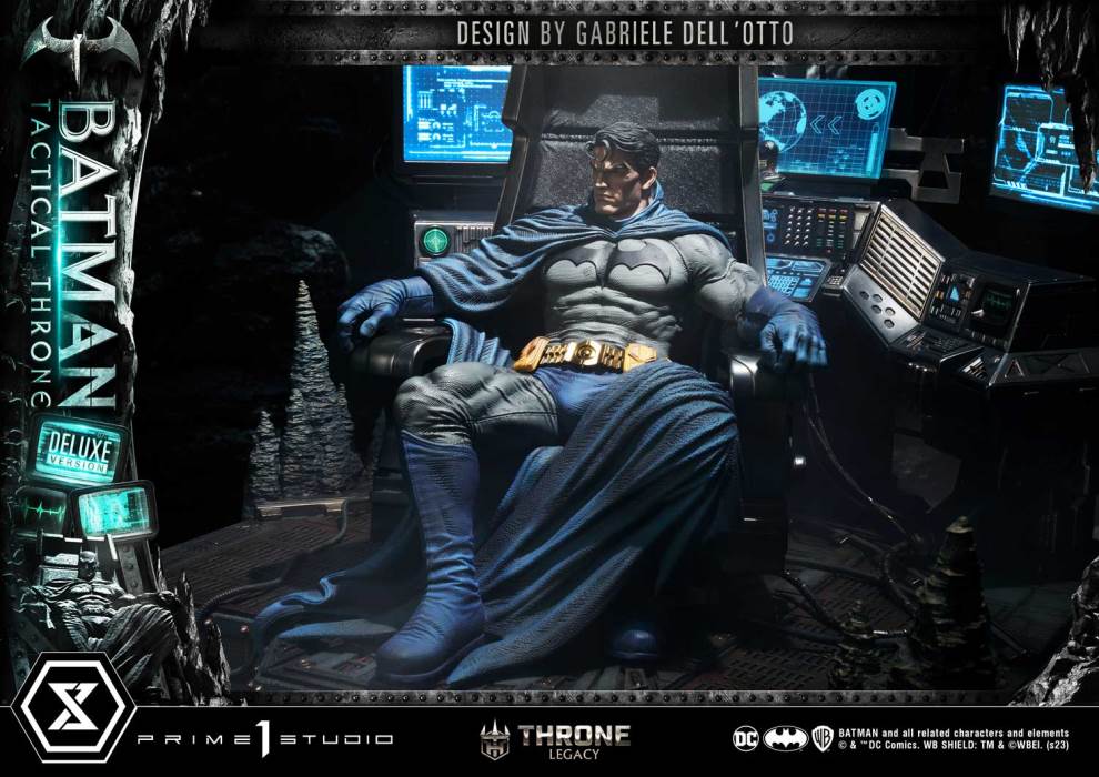 Batman Tactical Throne DX Version