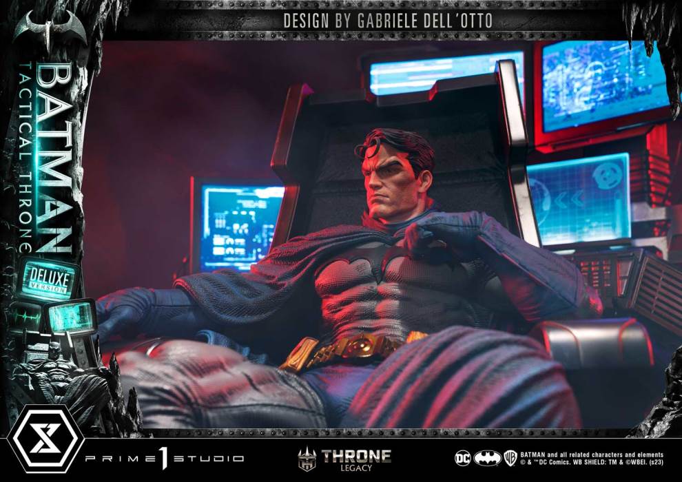 Batman Tactical Throne DX Version