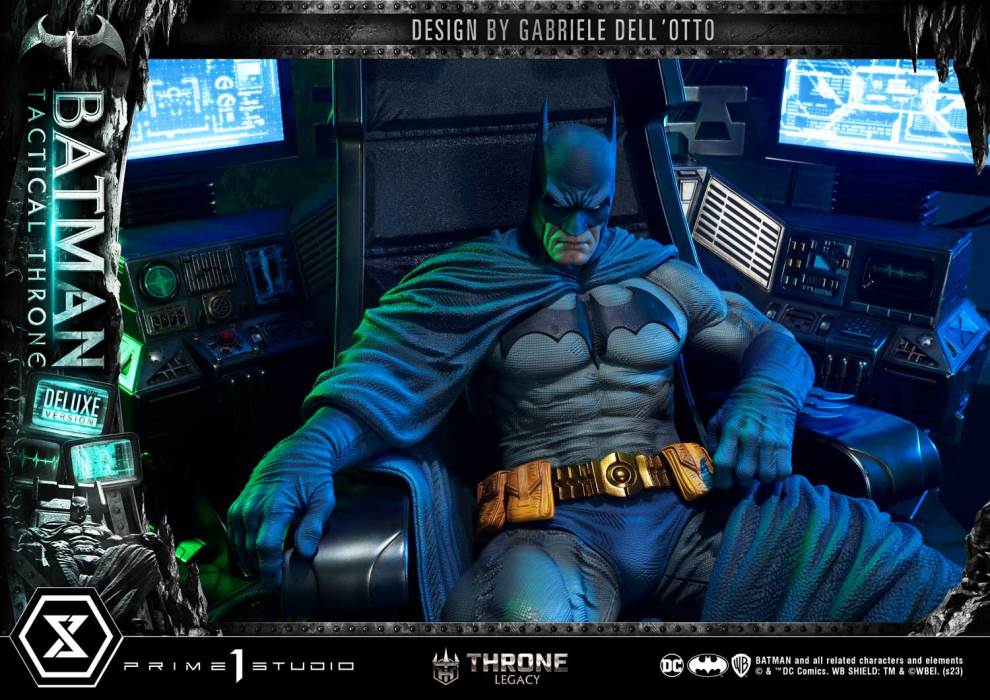 Batman Tactical Throne DX Version