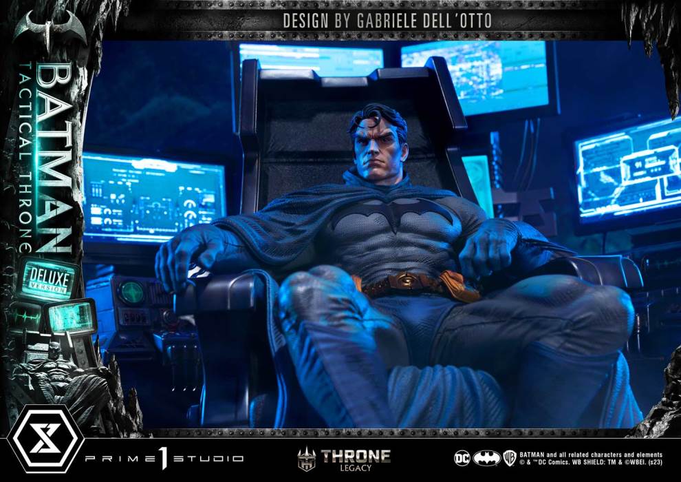 Batman Tactical Throne DX Version
