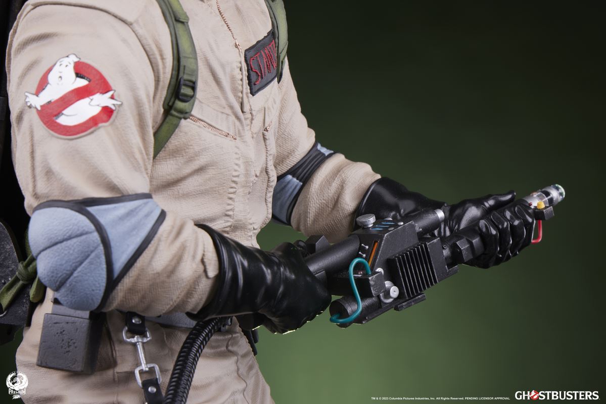 GHOSTBUSTERS: RAY (DELUXE VERSION)