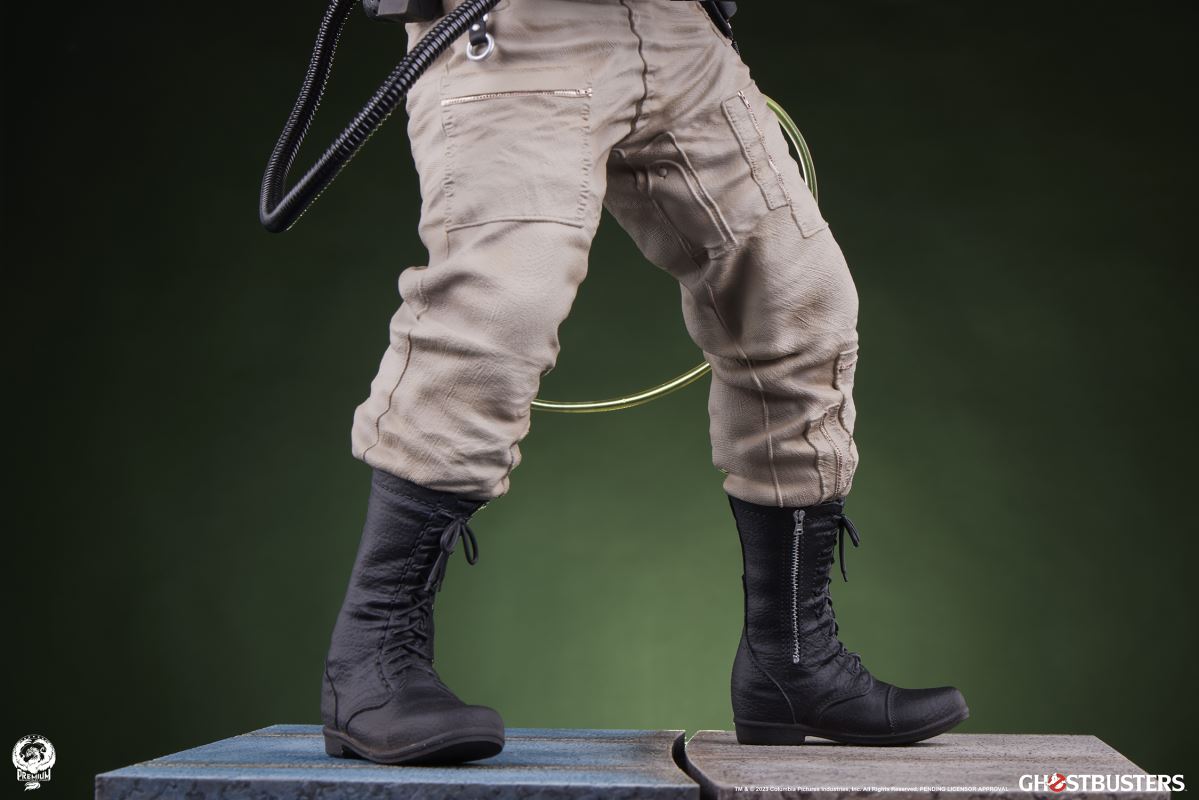 GHOSTBUSTERS: RAY (DELUXE VERSION)