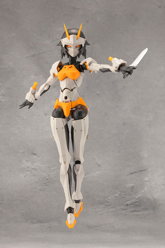 UNLIMITED UNIVERSE MEGALOMARIA PRINCIPAL