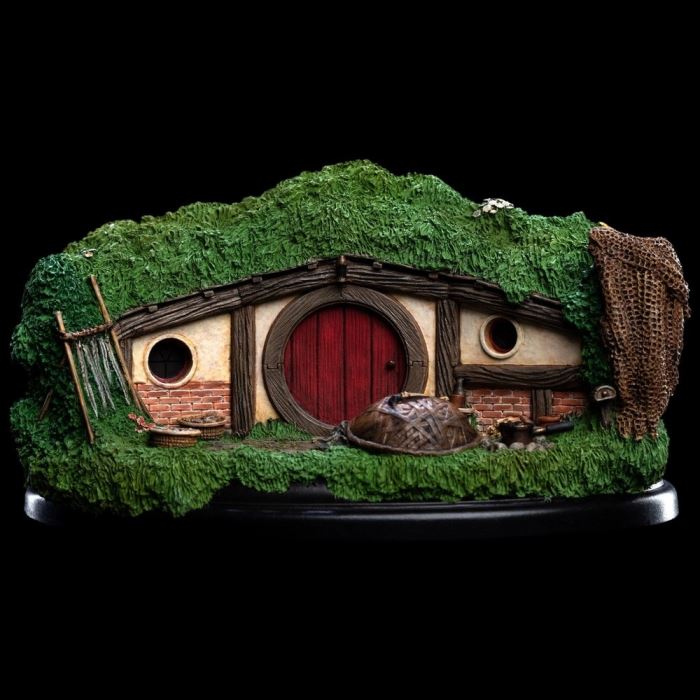 The Hobbit Hole - The Lord of the Rings
