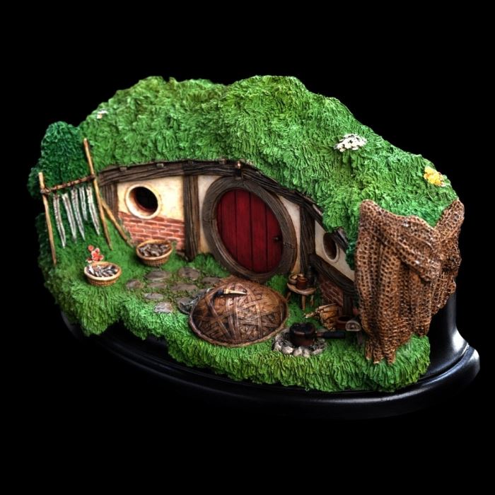 The Hobbit Hole - The Lord of the Rings