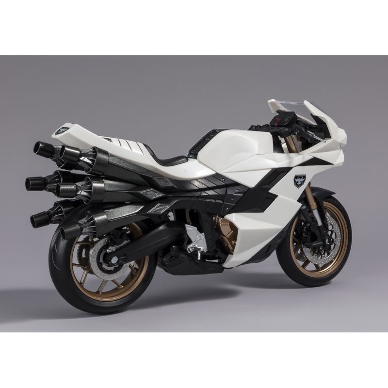 SHFiguarts Cyclone (Shin Kamen Rider) for boarding mass-generated phase mutant Grasshopper Org