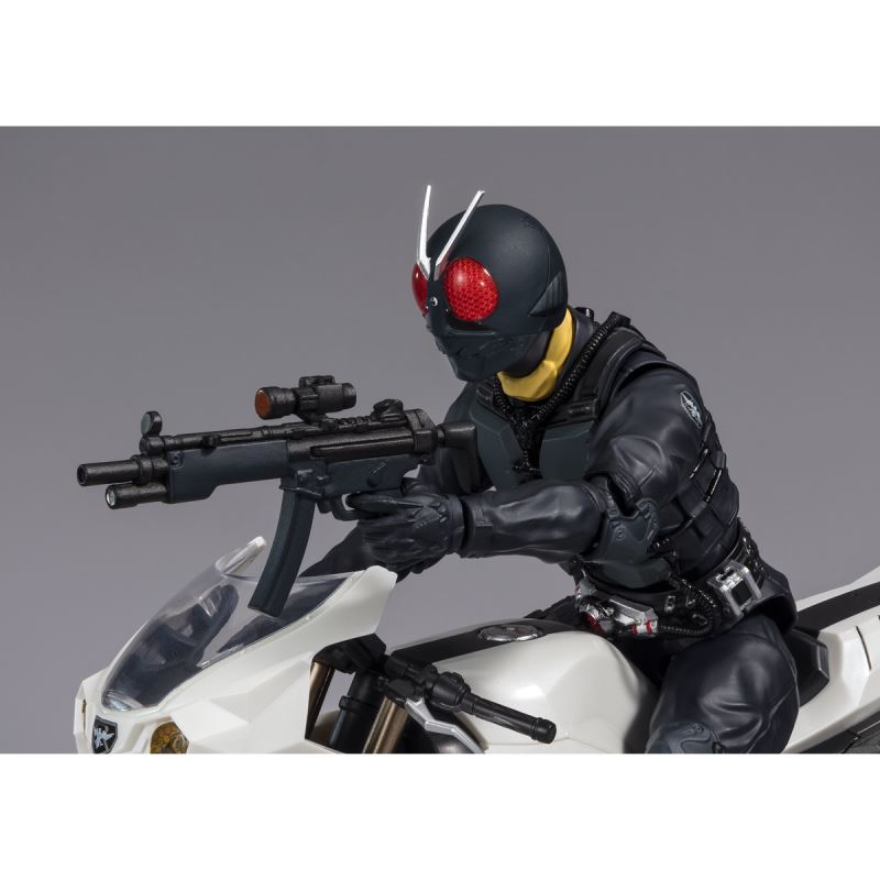 SHFiguarts Cyclone (Shin Kamen Rider) for boarding mass-generated phase mutant Grasshopper Org