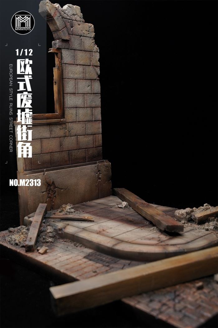 European Style Ruins Street Corner 1/12