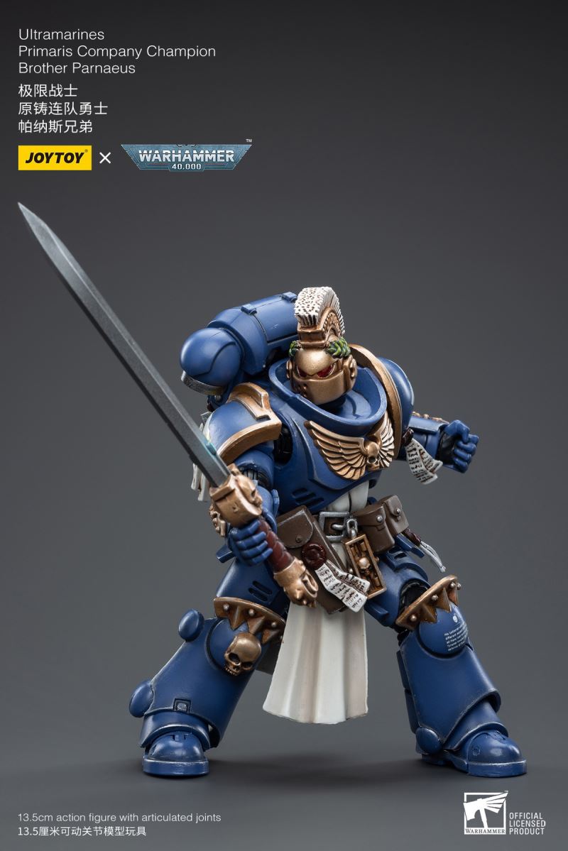 Warhammer 40,000 Ultramarines Primaris Company Champion Brother Parnaeus