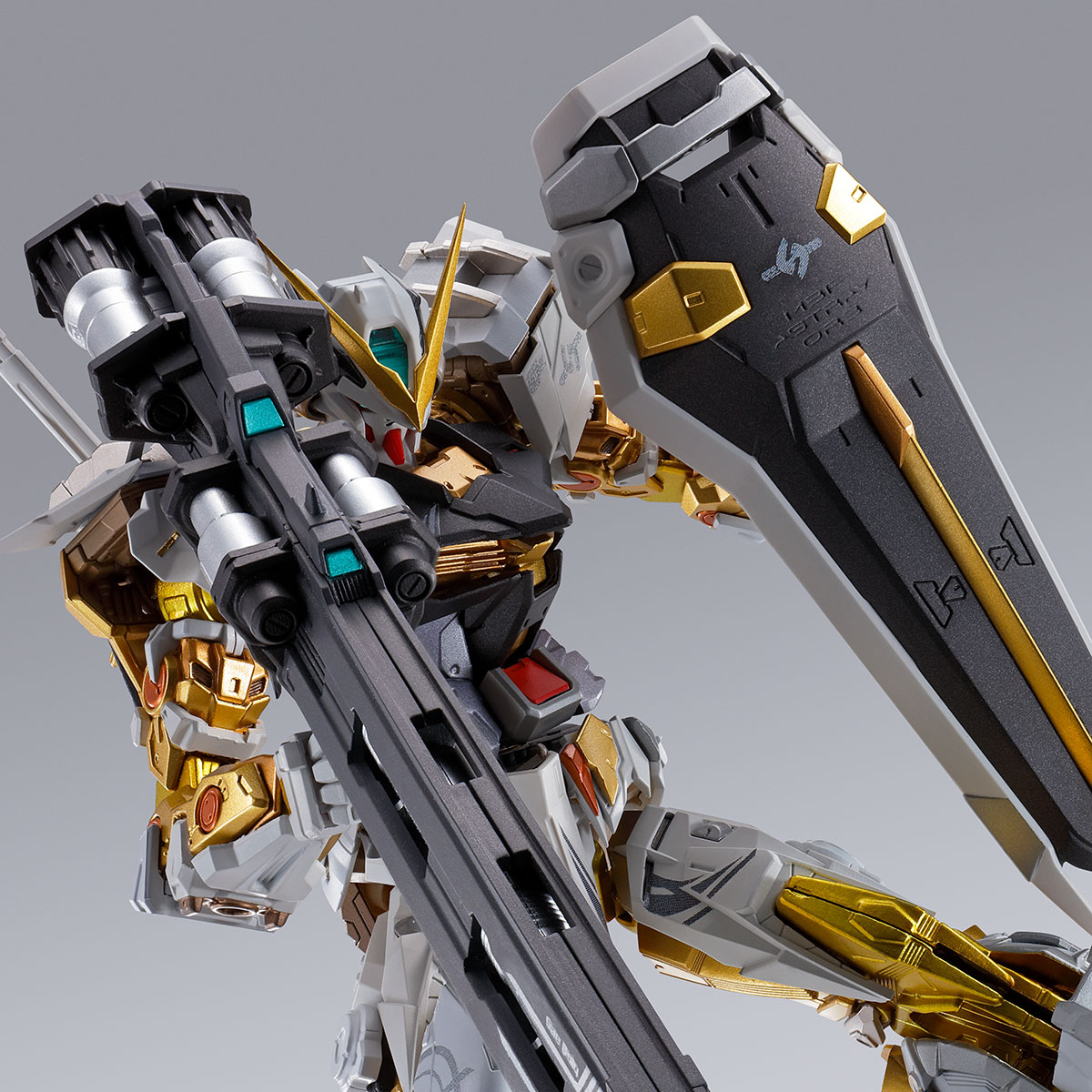 METAL BUILD Gundam Astray Gold Frame (Alternative Strike Ver.)
